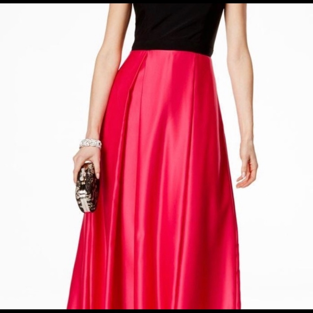 Formal Black and Pink dress with pockets